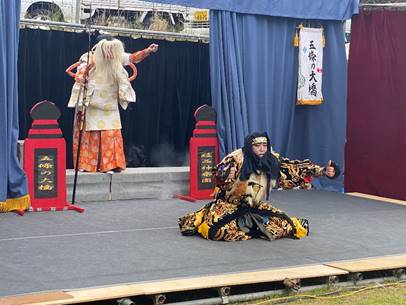 ���H, ����, ���O, ���� ���܂܂�Ă���摜

�����I�ɐ������ꂽ����